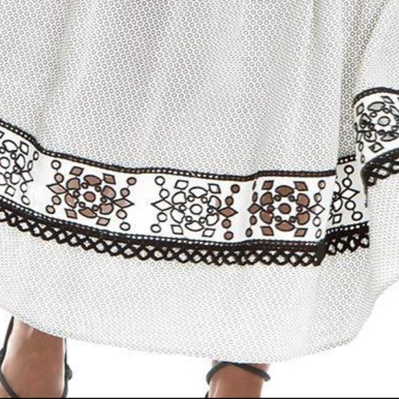 Max Studio White London Cotton Pleated Skirt - Picture 3 of 11